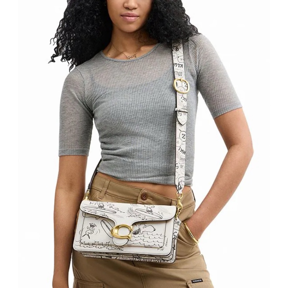 COACH x Peanuts Tabby 26 bag - Picture 4 of 5